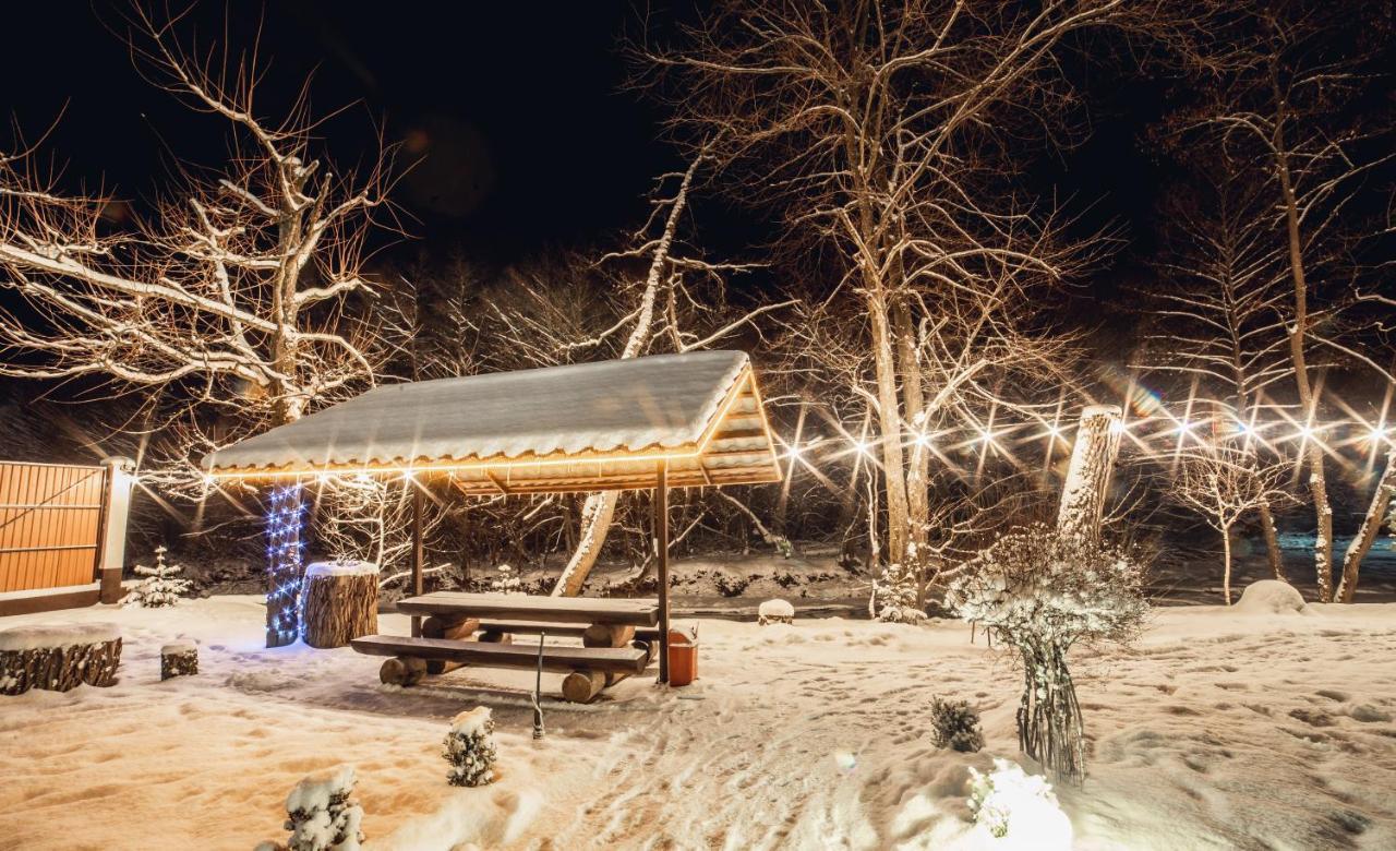 Августин Hotel Solochyn Buitenkant foto